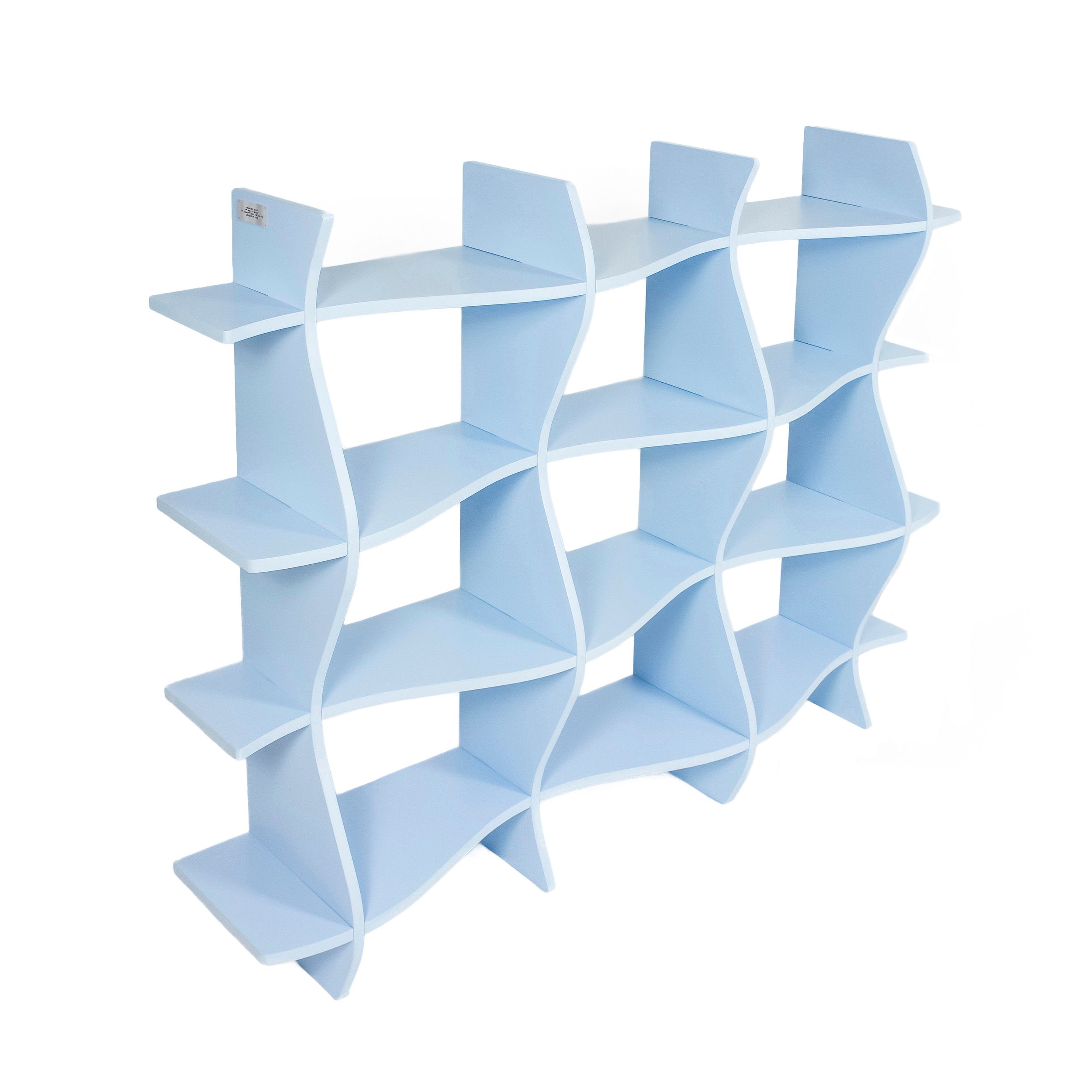 Okej-Hyperbolik-shelf-MilkBlue